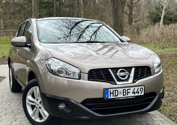 Nissan Qashqai cena 29900 przebieg: 186000, rok produkcji 2011 z Kraśnik małe 781